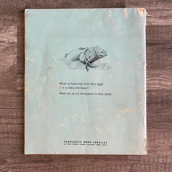 DINOSAUR STORY by JOANNA COLE MORT KUNSTLER | SCHOLASTIC [ VINTAGE 1974 ] - Picture 2 of 12